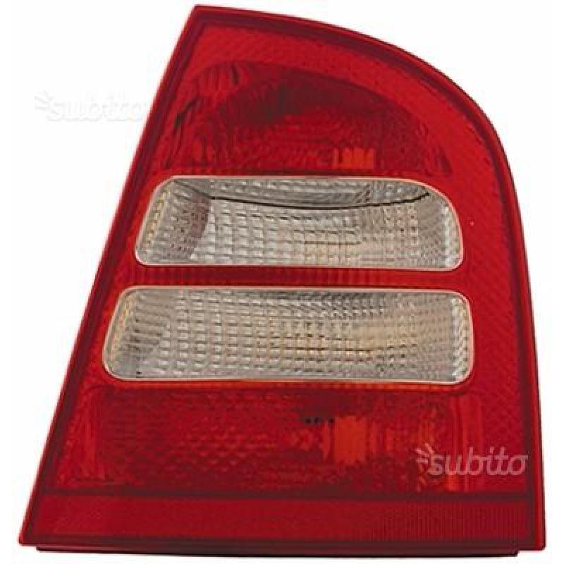 Fanale posteriore SKODA OCTAVIA dal 2000 in poi