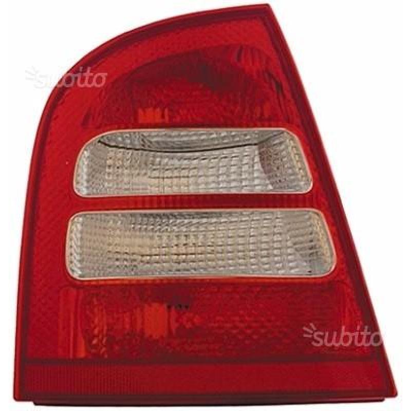 Fanale posteriore SKODA OCTAVIA dal 2000 in poi