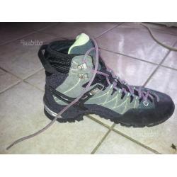 Scarponcini trekking donna