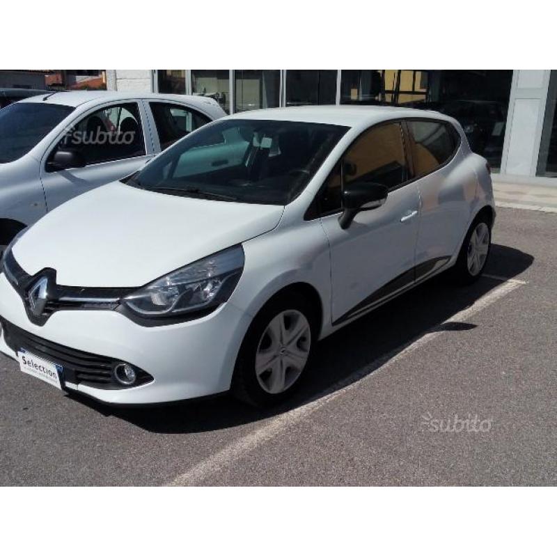 RENAULT Clio 4ª serie - 2014