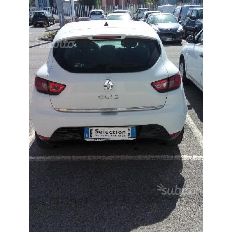 RENAULT Clio 4ª serie - 2014