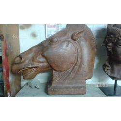 Sculture in terracotta