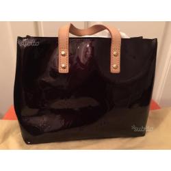 Borsa "Louis Vuitton" in vernice monogram amaranto