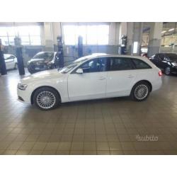 AUDI A4 2013 AVANT 2.0 TDI 105kW multitronic Bus