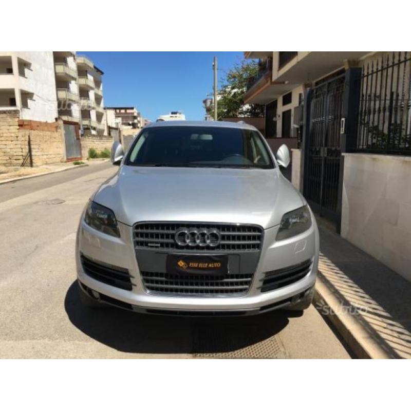 Audi Q7 3.0 V6 TDI F.ap. Quattro Tip. - 2005