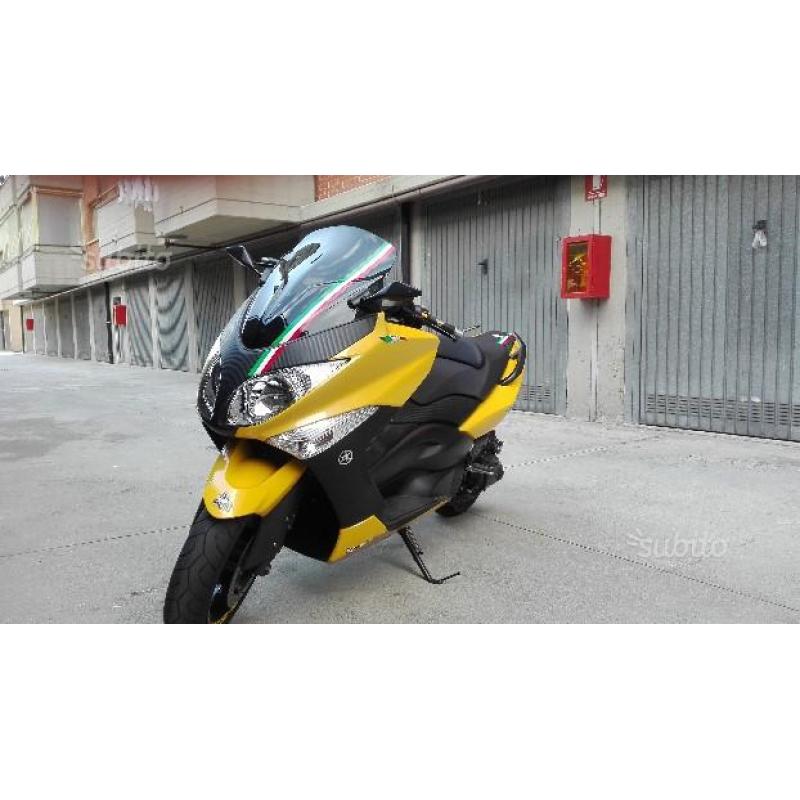 Yamaha T Max - 2009