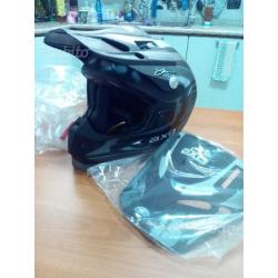 Casco cross AXO