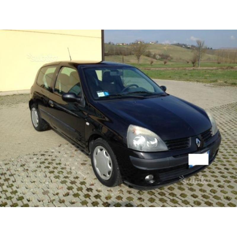 Renault clio 1.5 dci 3p - cinghia ok