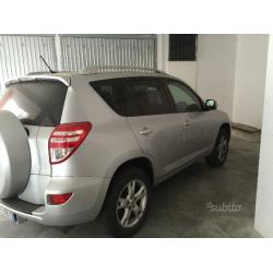 Toyota rav4 - 2010