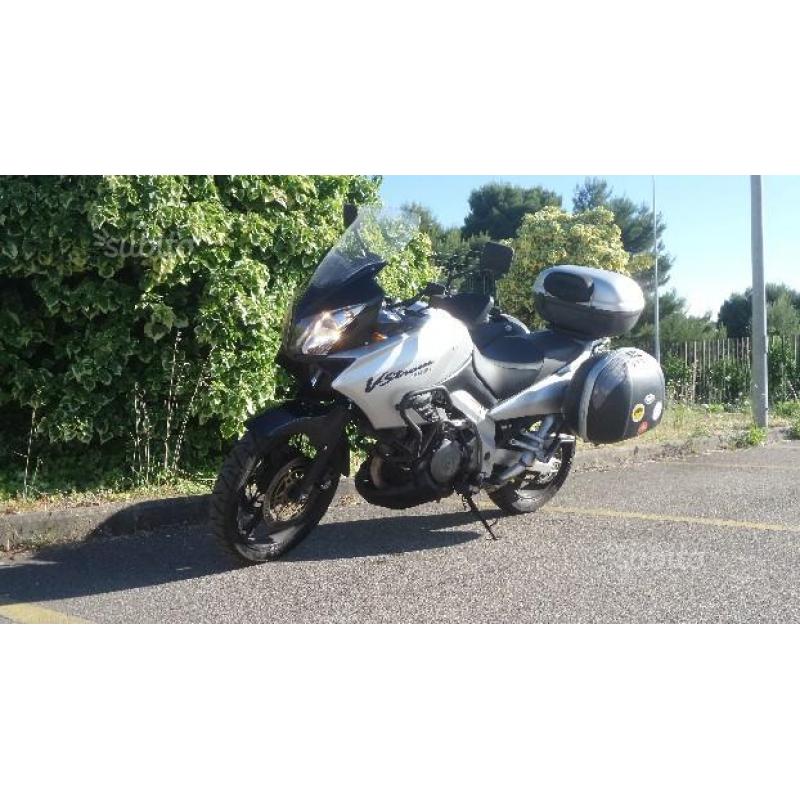 Suzuki V Strom DL 1000 - 2004