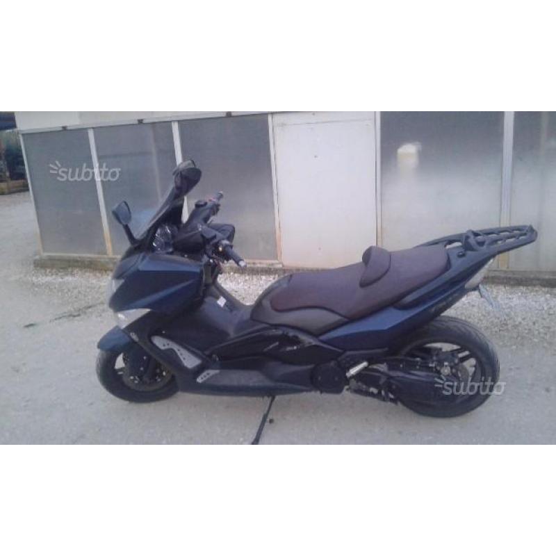 Yamaha T Max - 2010