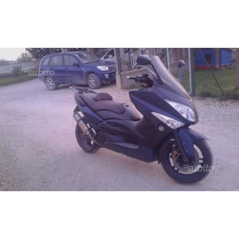 Yamaha T Max - 2010