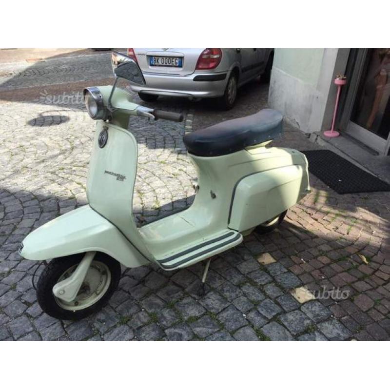 Lambretta j 50