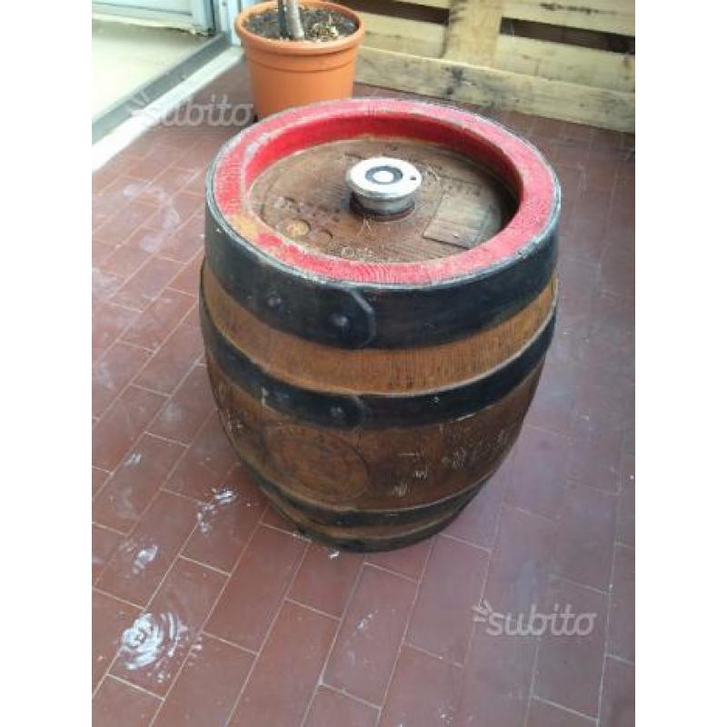 Botte di legno Paulaner Munchen vintage