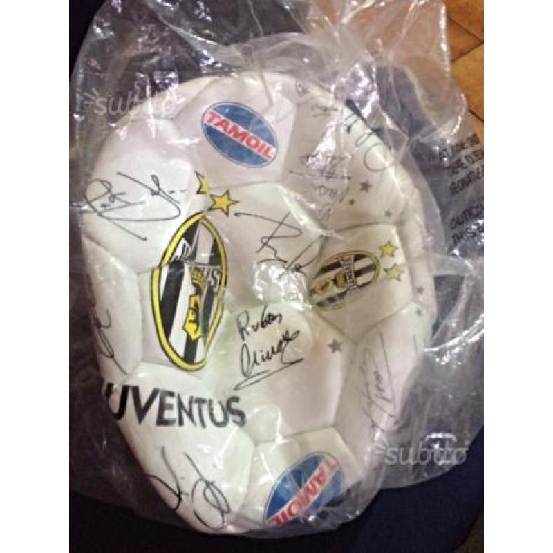 Pallone Juventus più vhs e moneta