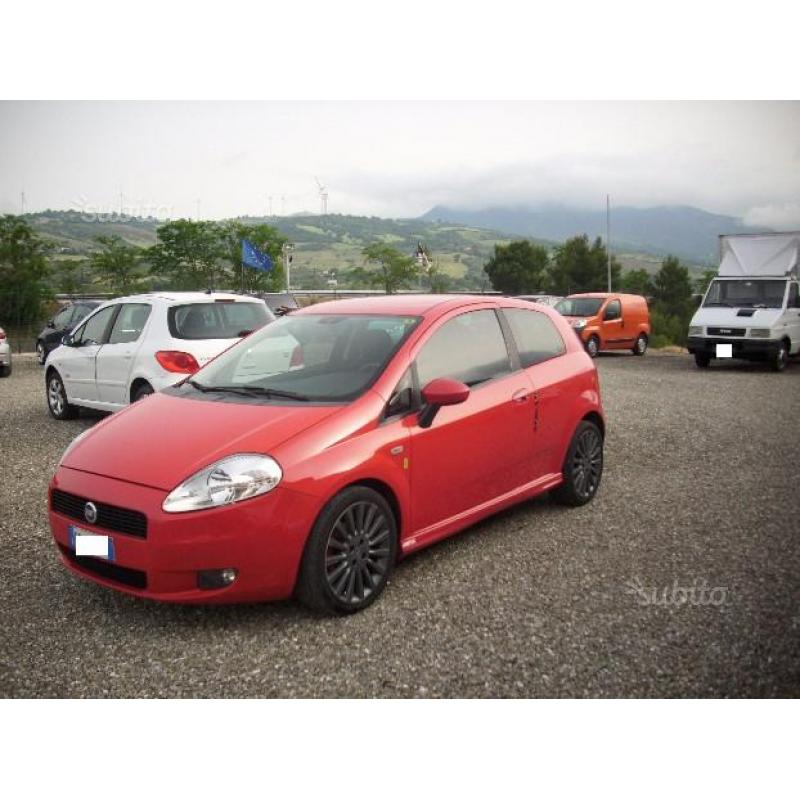 FIAT Grande Punto 1.9 130cv sport rossa - 2006