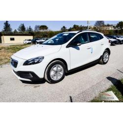 VOLVO V40 Cross Country CROSS COUNTRY KINETIC D2