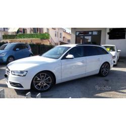 AUDI A4 AVANT 2.0 TDI 143CV RESTILYNG - Perfetta