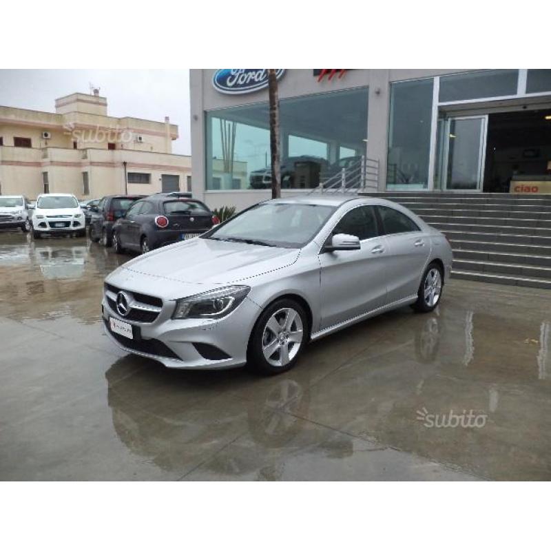 MERCEDES Classe CLA (C/X117) - 2015