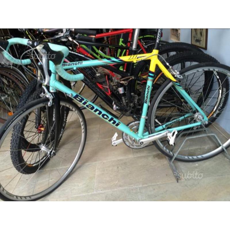 Bianchi reparto corse mercatone uno