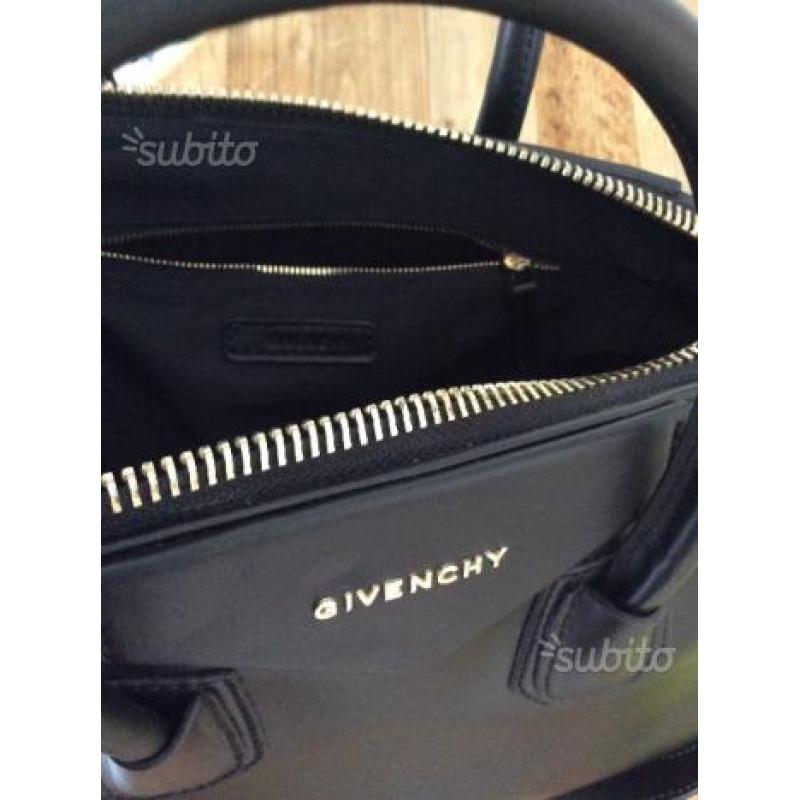 Borsa Modello givenchy Antigona nera