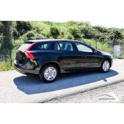 VOLVO V60 KINETIC D2 AUT