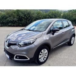 RENAULT Captur - 2015