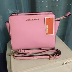 Borsa Michael Kors rosa modello Selma