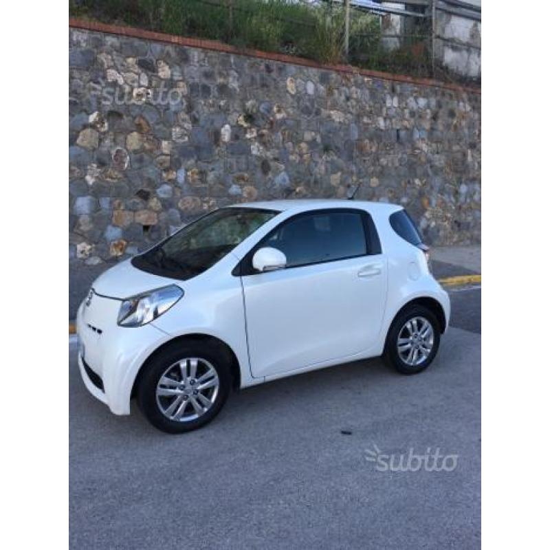 Toyota Iq diesel come nuova