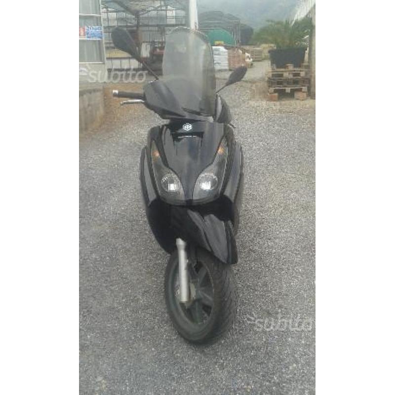 Piaggio X7 250 - 2008