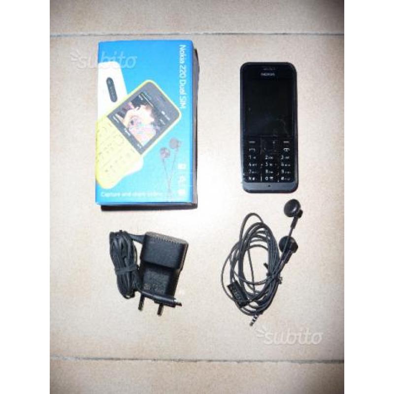 Cellulare Nokia 220 dual sim