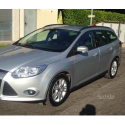 Ford focus 1.6tdci 110cv anno 2011