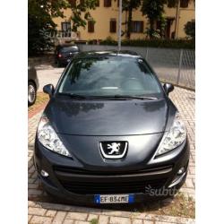 Peugeot 207 1.4 hdi xline