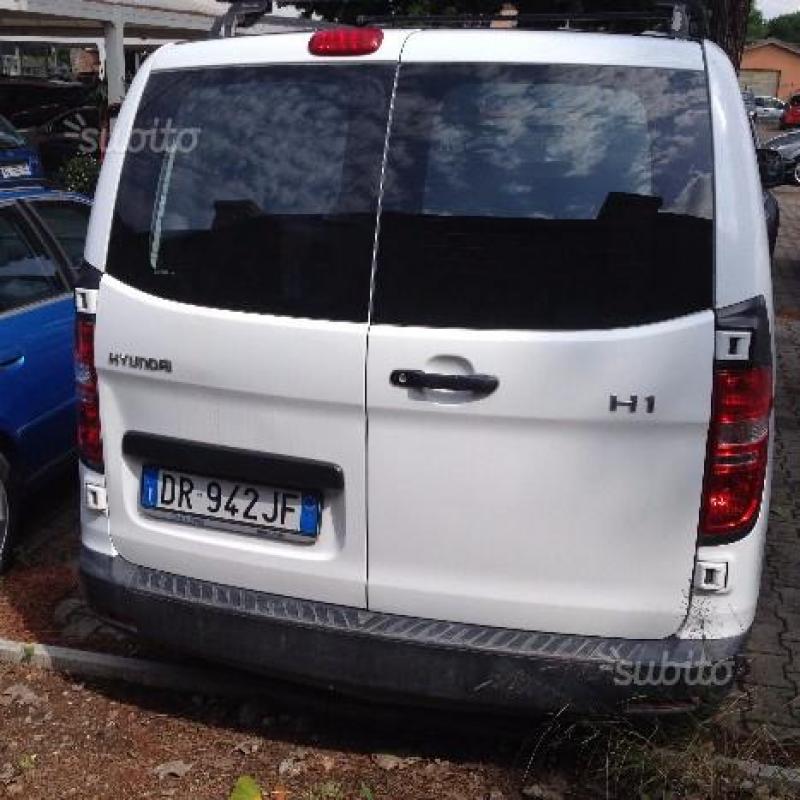 Hyundai H1 giugno 2008 autocarro diesel 6 posti