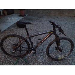 MTB scott scale 950