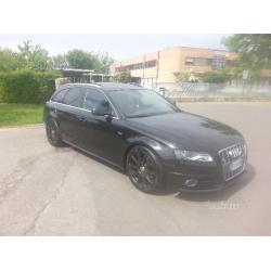 AUDI A4 quattro sline 2010