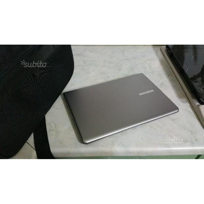 Portatile Samsung i7 Slim Ram 4gb Hdmi Webcam