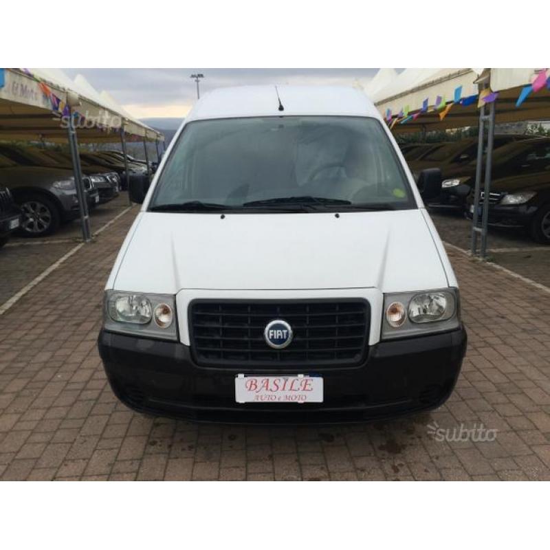 Fiat Scudo 1.9 D FURGONATO GANCIO TRAINO