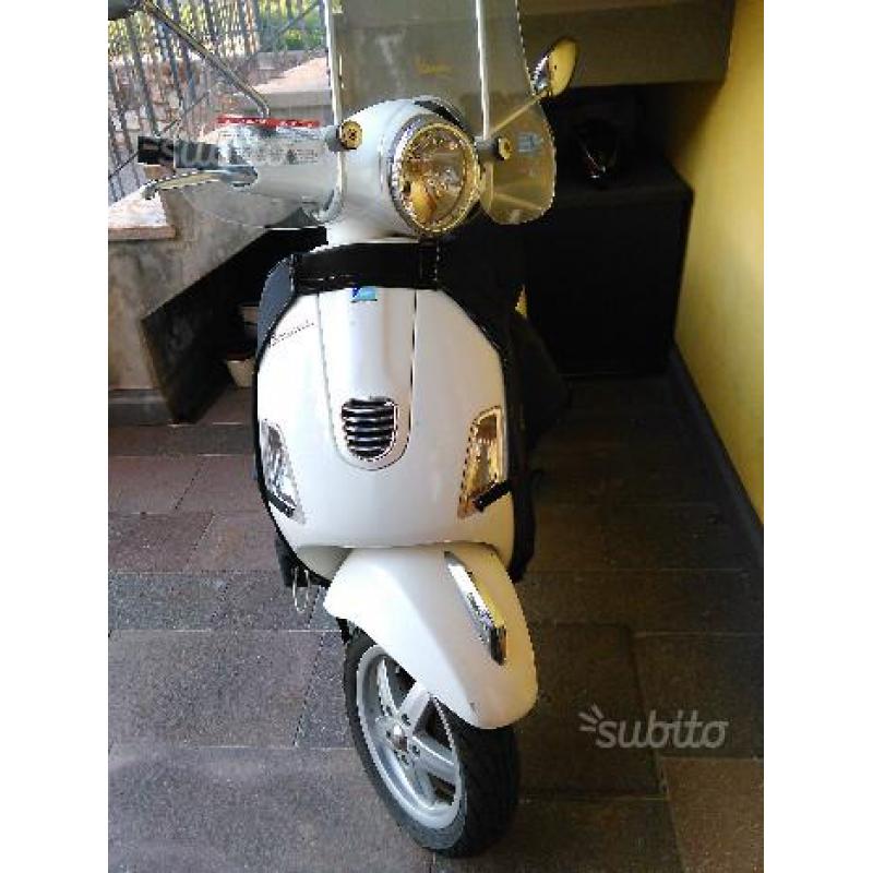 Piaggio Vespa 50 LX - 2013 accessoriata