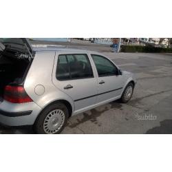 VOLKSWAGEN e-Golf - 2000