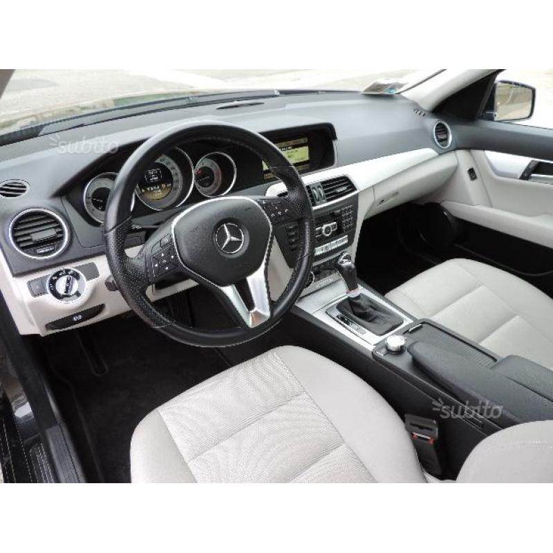 MERCEDES Classe C220 CDI 2012