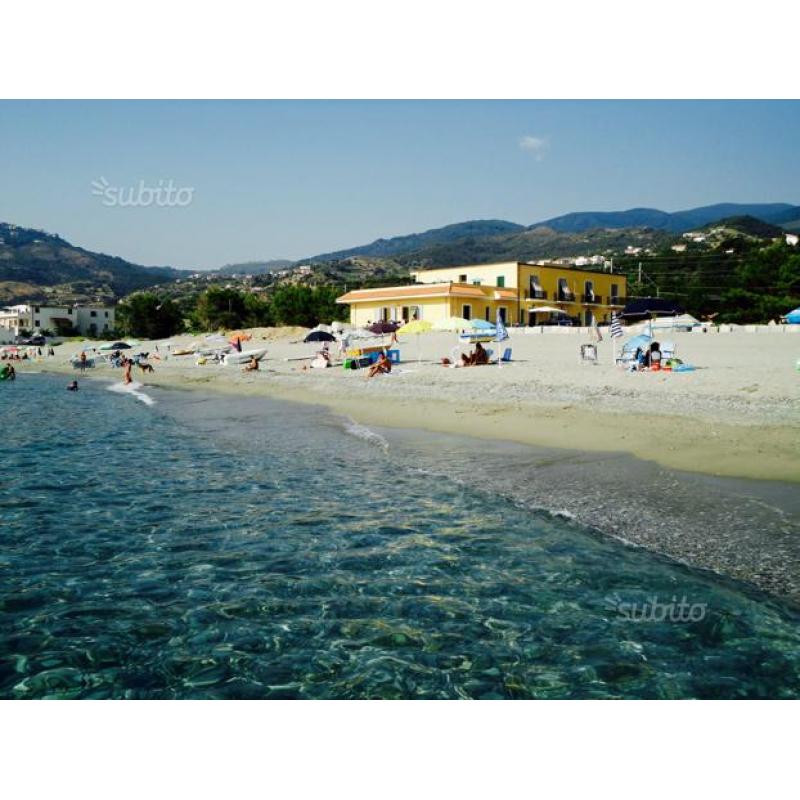 Agosto SOPRA LA SPIAGGIA