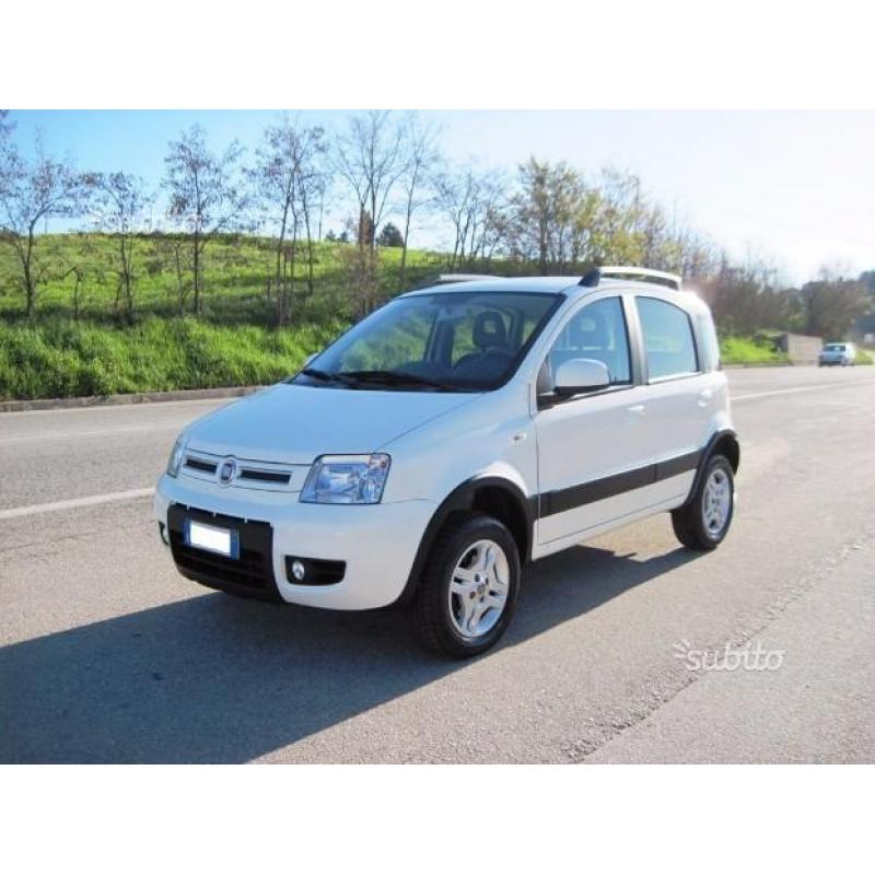 Fiat Panda Climbing 1.3 M-JET 4x4