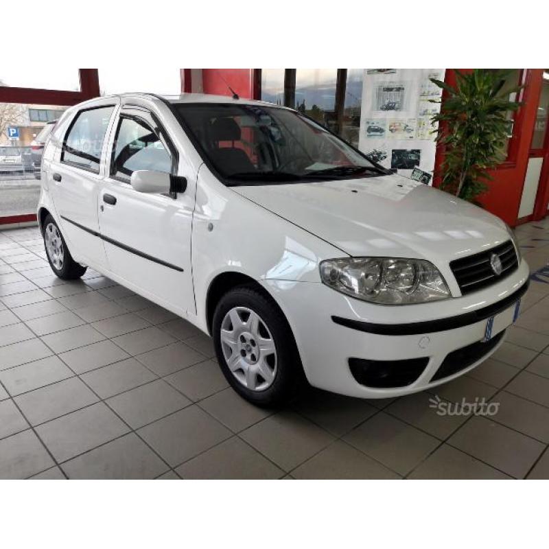 FIAT Punto 1.2 Benz./GPL 5p - 2004