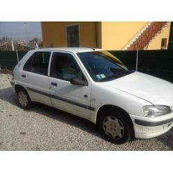 Peugeot 106