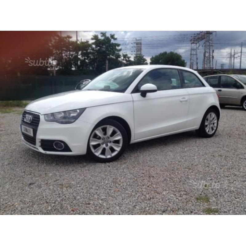 AUDI A1 1.2 TFSI AMBITION (come nuova) 2011