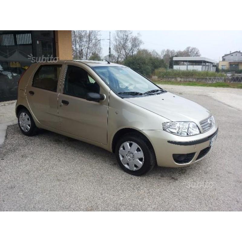 FIAT Punto classic natural power 1.2 - 2009