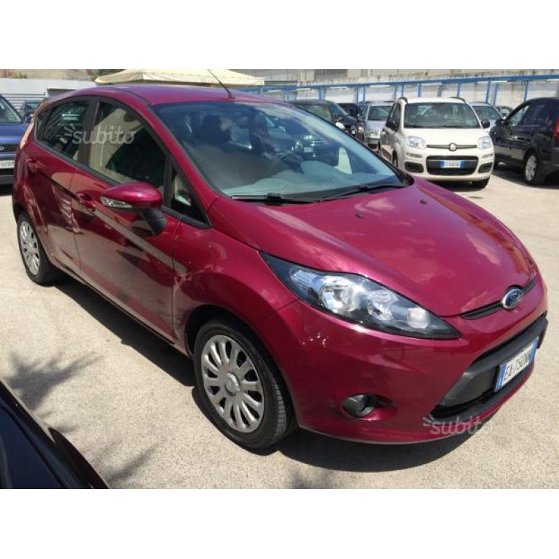 Ford fiesta 1.4 tdci 2010 perfetta