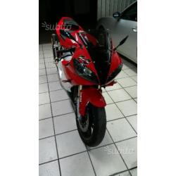 Yamaha YZF R1 - 2001