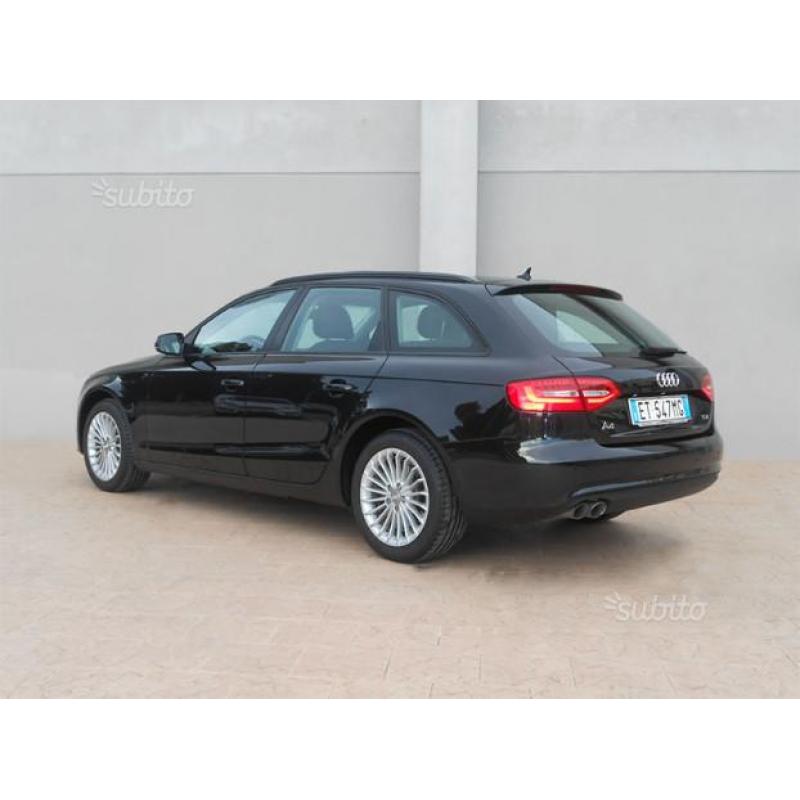 AUDI A4 Avant 2.0 TDI 150CV TETTO LED XENON - 2013